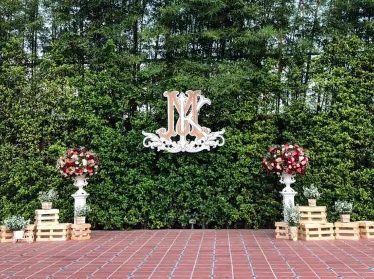 Kalanan Riverside Resort